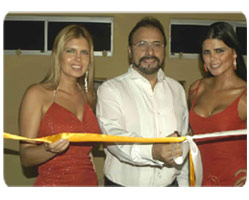 Slider image (2) Arzes Plastic Surgery Center